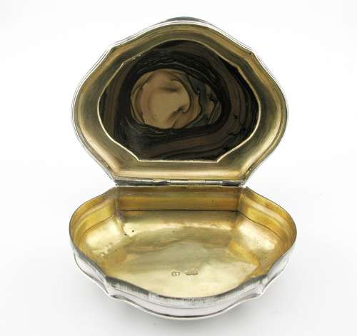 18th Century English silver agate hardstone snuff box