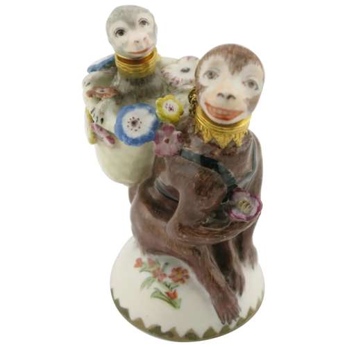 C.1760, Chelsea porcelain monkeys double scent bottle
