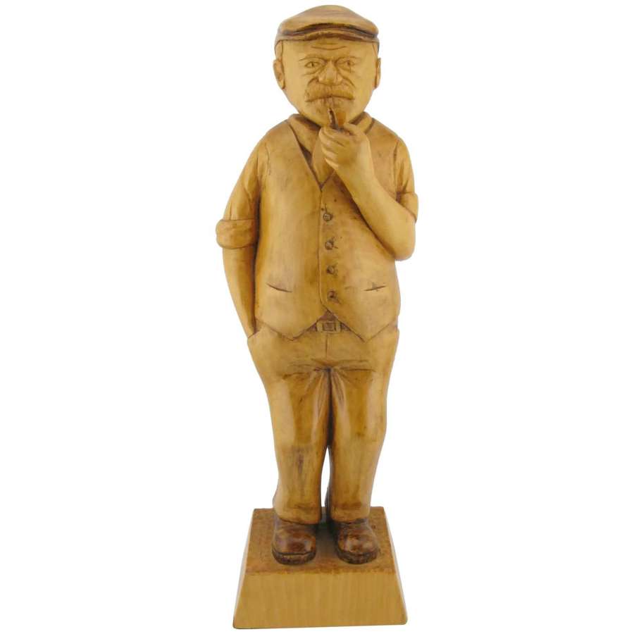 A pipe smoker 1997 vintage British treen wood carving