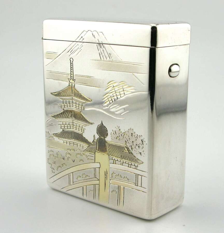 Japanese Taisho era 950 silver and mixed metals cigarette/tobacco box, signed.