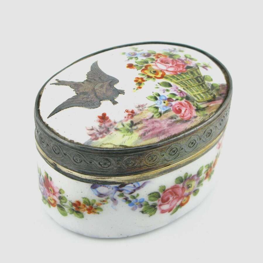 Unusual 18th-century English enamel snuff box