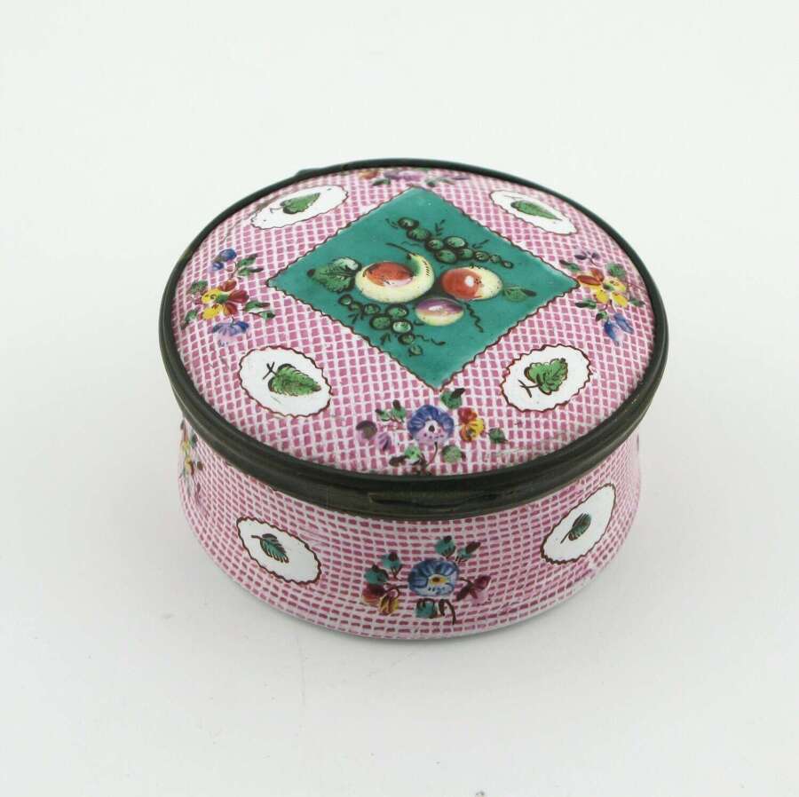 18th century South Staffordshire Bilston enamel gingham snuff box