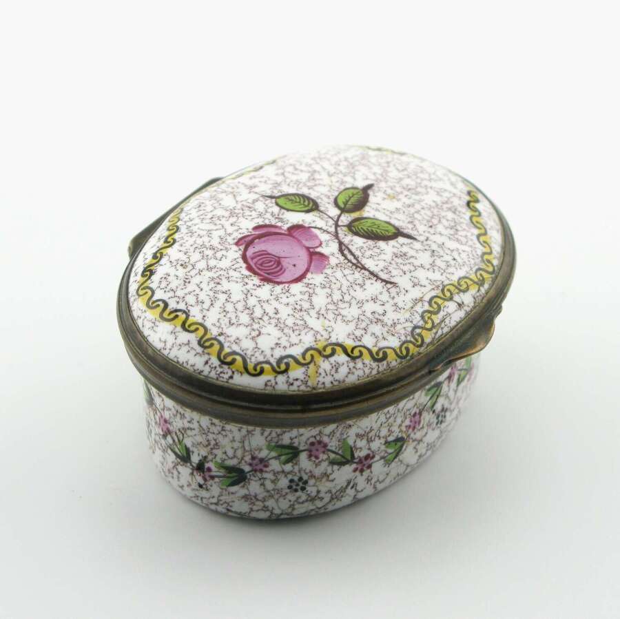 18th century South Staffordshire Bilston enamel patch box, Circa 1790