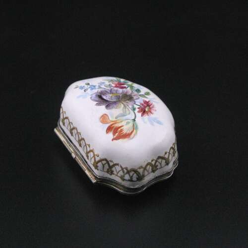 18th-century London enamel snuff box, silver-gilt mounts