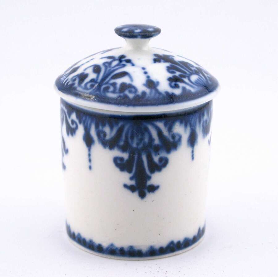 Saint-Cloud Porcelain Manufactory Miniature Toilet Jar, France, 18th century