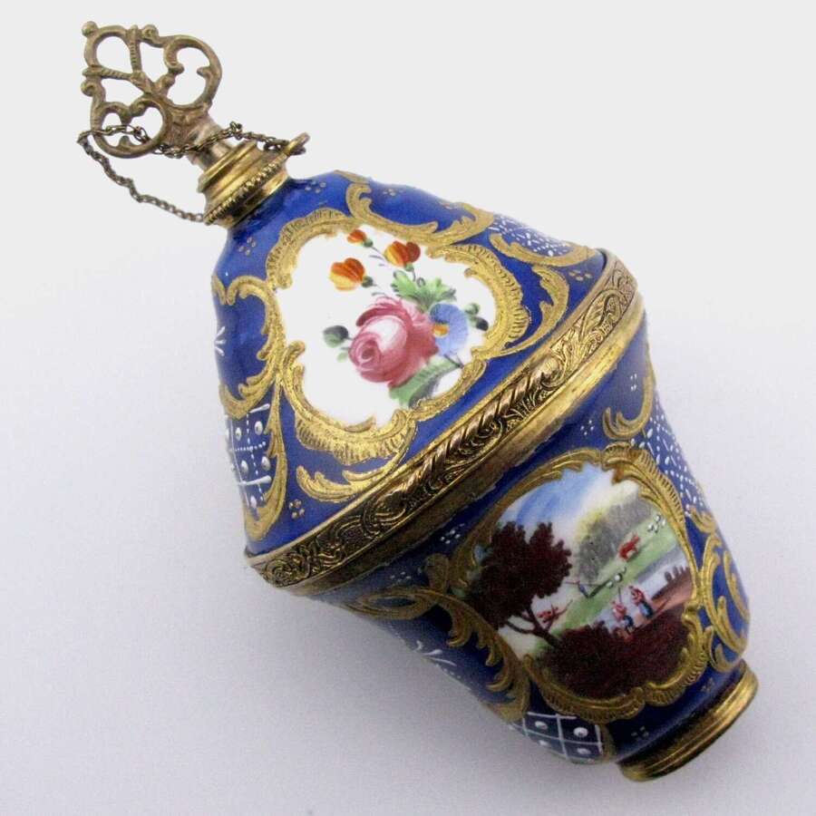 South Staffordshire Bilston Enamel Scent Bottle/Bonbonniere, Ca.1770