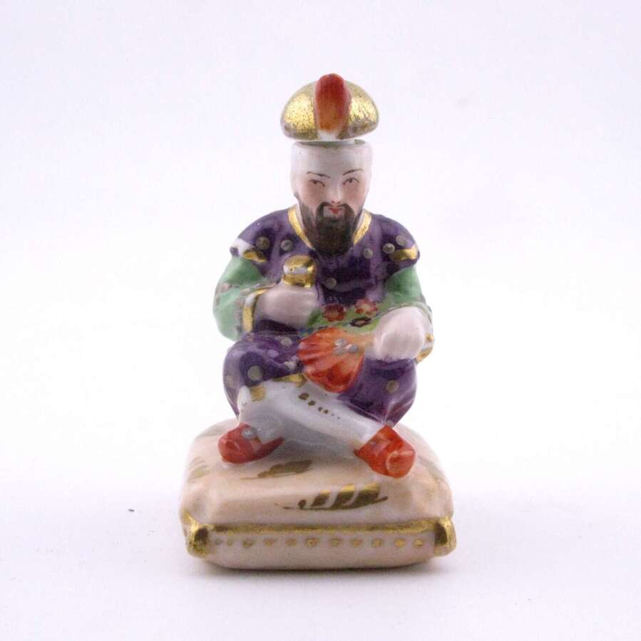 Miniature Porcelain Scent Bottle of an Ottoman, probably Paris, Late 19th Century